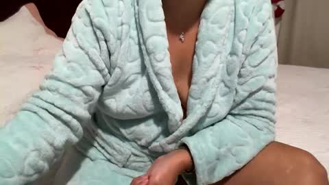 gaby  layla online show from July 23, 8:11 pm
