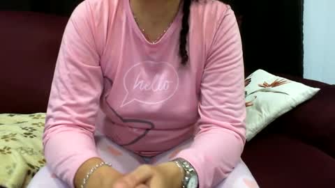 gaby  layla online show from July 30, 3:03 am