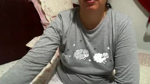 gaby  layla online show from August 5, 11:14 pm