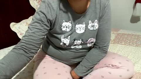 gaby  layla online show from August 8, 8:42 pm