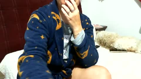 gaby  layla online show from August 10, 12:12 am