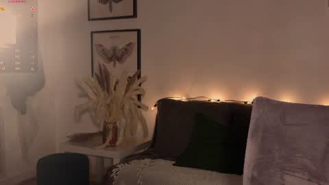 Gabi online show from August 15, 9:52 pm