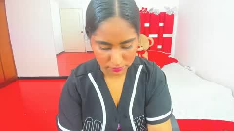 gabriela_honeey online show from August 13, 8:45 pm