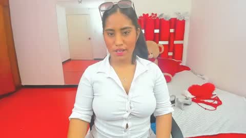 gabriela_honeey online show from August 15, 2:32 pm