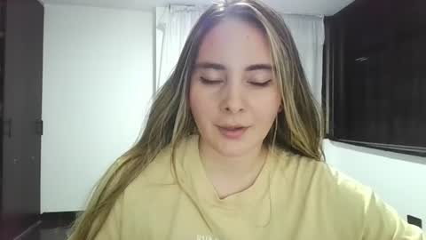 Gabriela Miller online show from August 11, 3:52 am