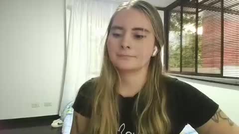 Gabriela Miller online show from August 13, 10:35 pm