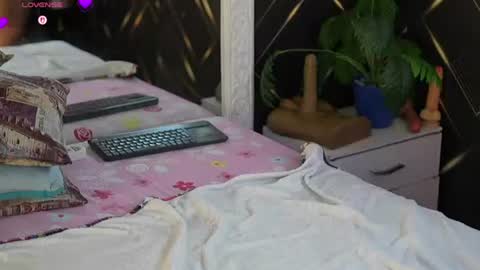 gabriela_salgado online show from August 11, 11:56 am