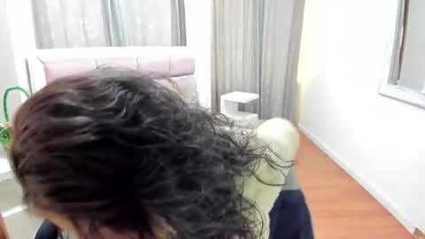 gabriela online show from August 12, 1:46 pm