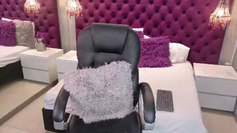 Gaby  online show from August 15, 9:13 am