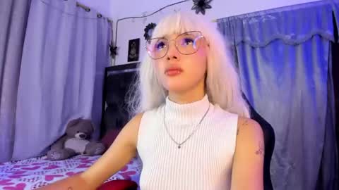 GabySmiith online show from August 3, 2:13 pm