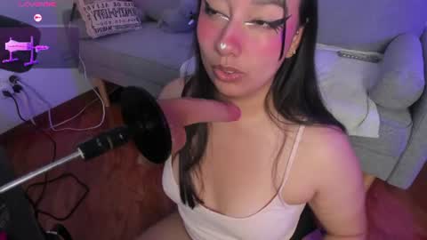 Gabriela Miller online show from July 3, 5:04 pm