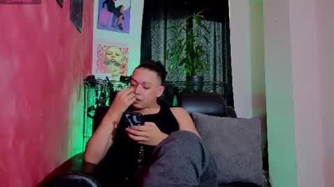 gaeloconneer online show from July 7, 7:29 pm