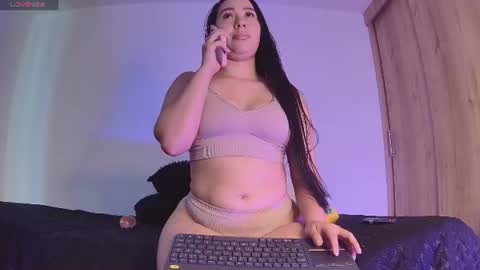 gaia_sweet_ online show from August 2, 4:14 pm