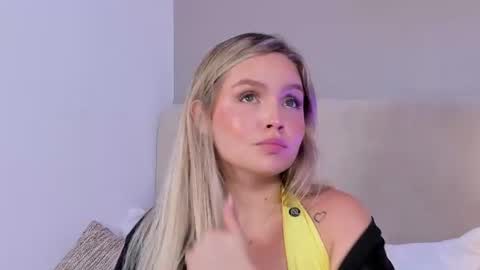 Gaia Baker  online show from July 20, 2:14 am