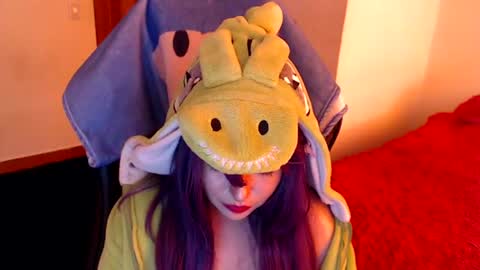 Kate 3 online show from July 3, 9:50 pm
