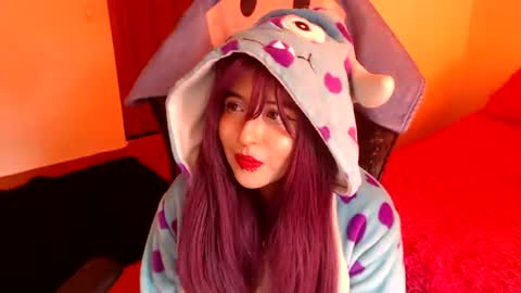 Kate 3 online show from July 8, 8:46 pm