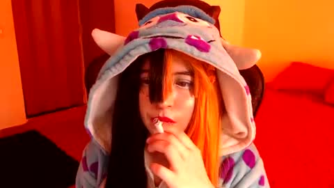 Kate 3 online show from July 23, 8:55 pm