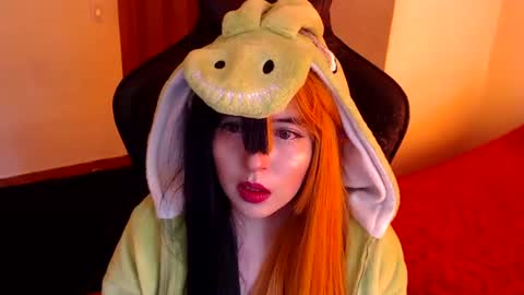 Kate 3 online show from August 4, 8:28 pm