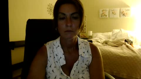 ganjaa_goddess online show from August 8, 10:32 pm