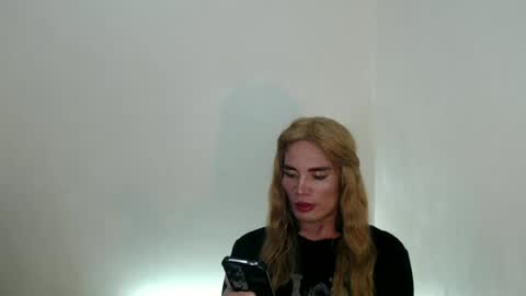 MIKEL online show from June 12, 7:32 pm
