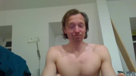 Garfield online show from May 9, 9:39 pm
