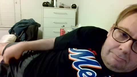 Gary online show from August 15, 2:37 am