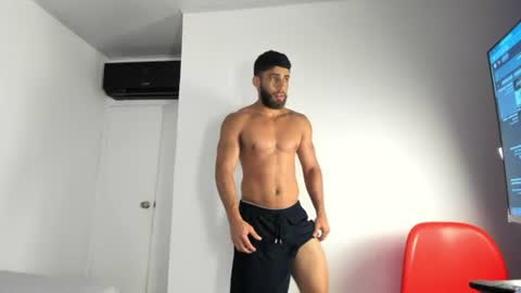 Gato online show from August 4, 1:13 am