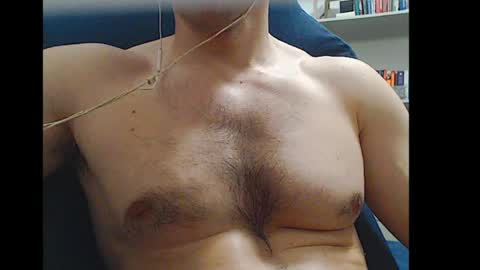 gatosarado23 online show from August 6, 7:18 am