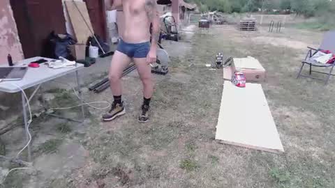 The Naked Welder online show from July 28, 11:49 am