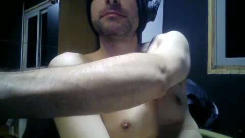 gauchors21 online show from August 7, 2:11 am