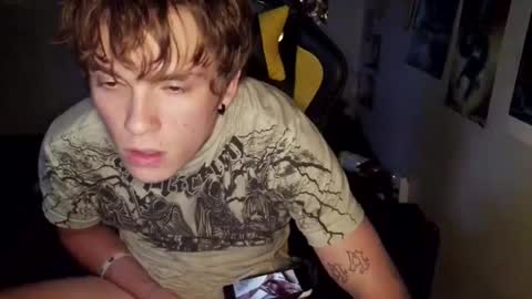 gavatr0n online show from August 7, 6:24 am
