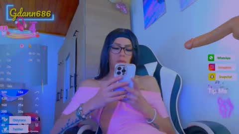 DanNG online show from February 21, 6:55 am