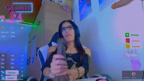 DanNG online show from February 22, 6:34 am