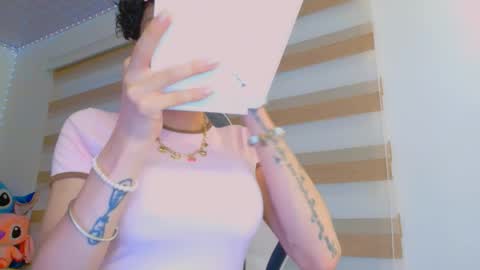 DanNG online show from May 18, 10:43 pm