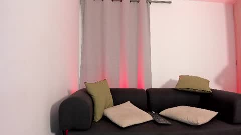 Geaclio3377 online show from August 13, 11:41 pm