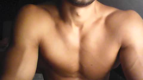gecko946915 online show from July 18, 10:22 pm