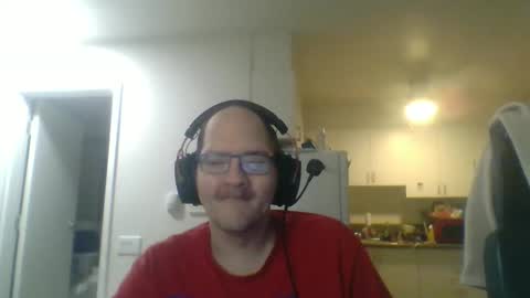 geekgamer41 online show from March 17, 4:50 am