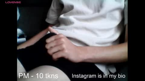 geil123569551 online show from June 17, 8:35 am