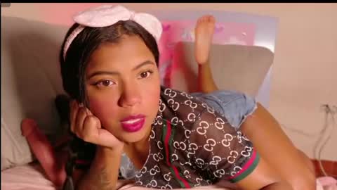 gema_shiny online show from August 13, 9:56 am