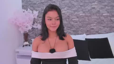 gemarush_ online show from August 12, 1:35 pm