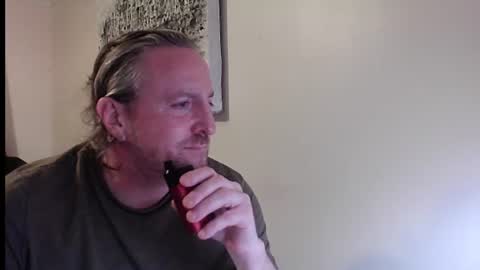 gemini_viking82 online show from June 19, 11:16 pm