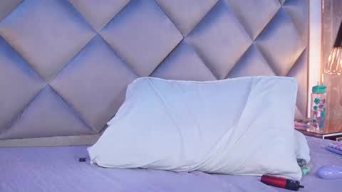 Maria  online show from August 13, 4:15 am