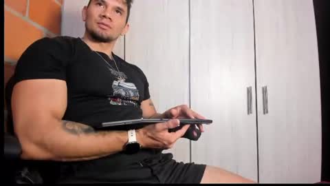 gendersonfit online show from July 25, 11:09 pm