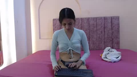 gendy_lovers online show from September 4, 1:59 pm