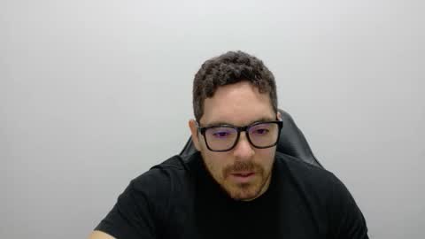 genesis_wb online show from May 1, 2:26 am