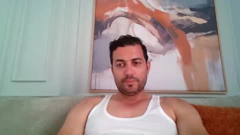 genteldevil online show from June 9, 5:30 pm