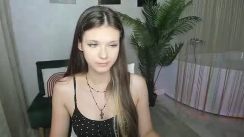 Alice online show from July 5, 5:05 pm