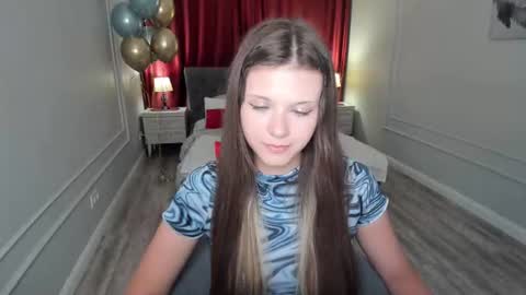 Alice online show from July 11, 10:05 pm