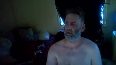 geoffbmn online show from July 26, 11:32 pm