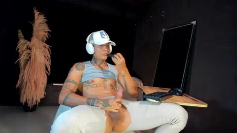 george_prince2 online show from May 28, 10:13 pm